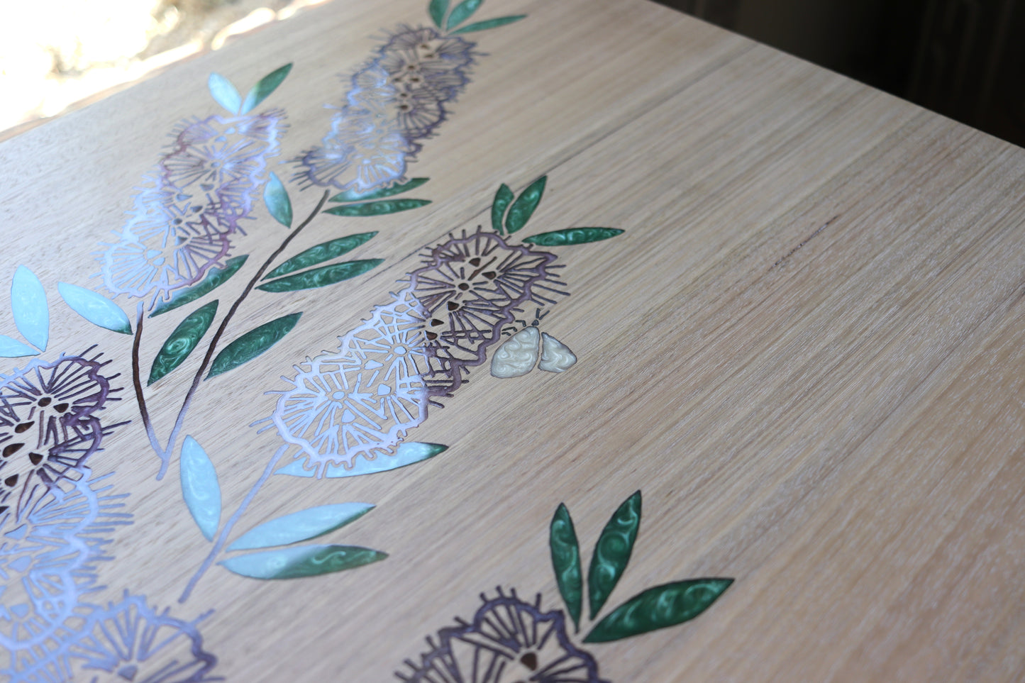Resin Accent Table - Purple Bottlebrush