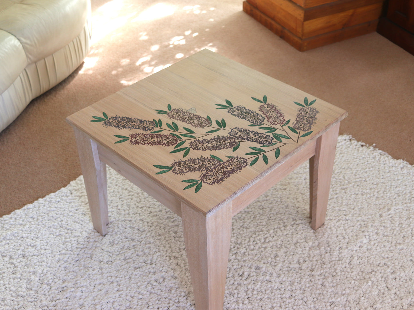 Resin Accent Table - Purple Bottlebrush