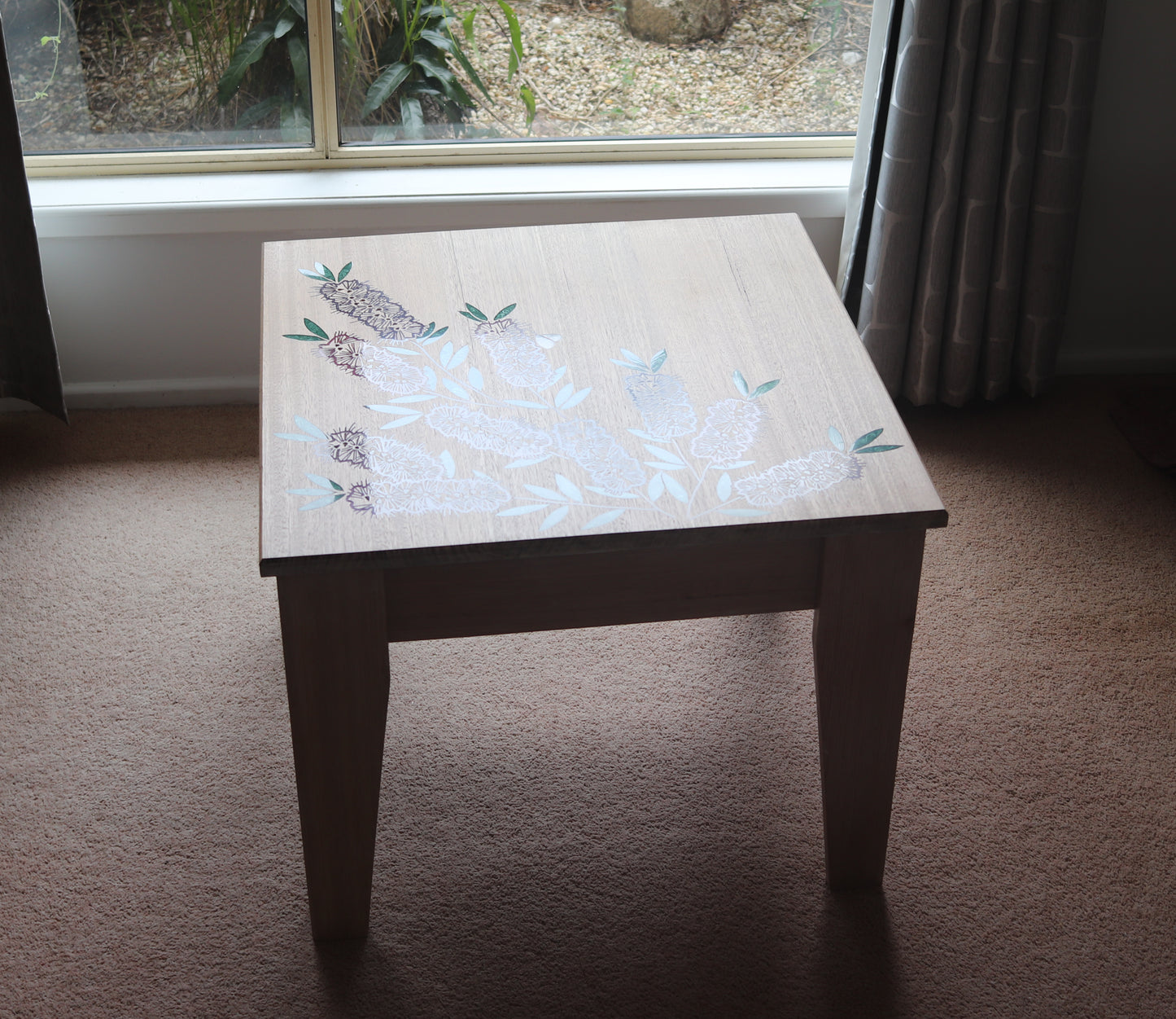 Resin Accent Table - Purple Bottlebrush