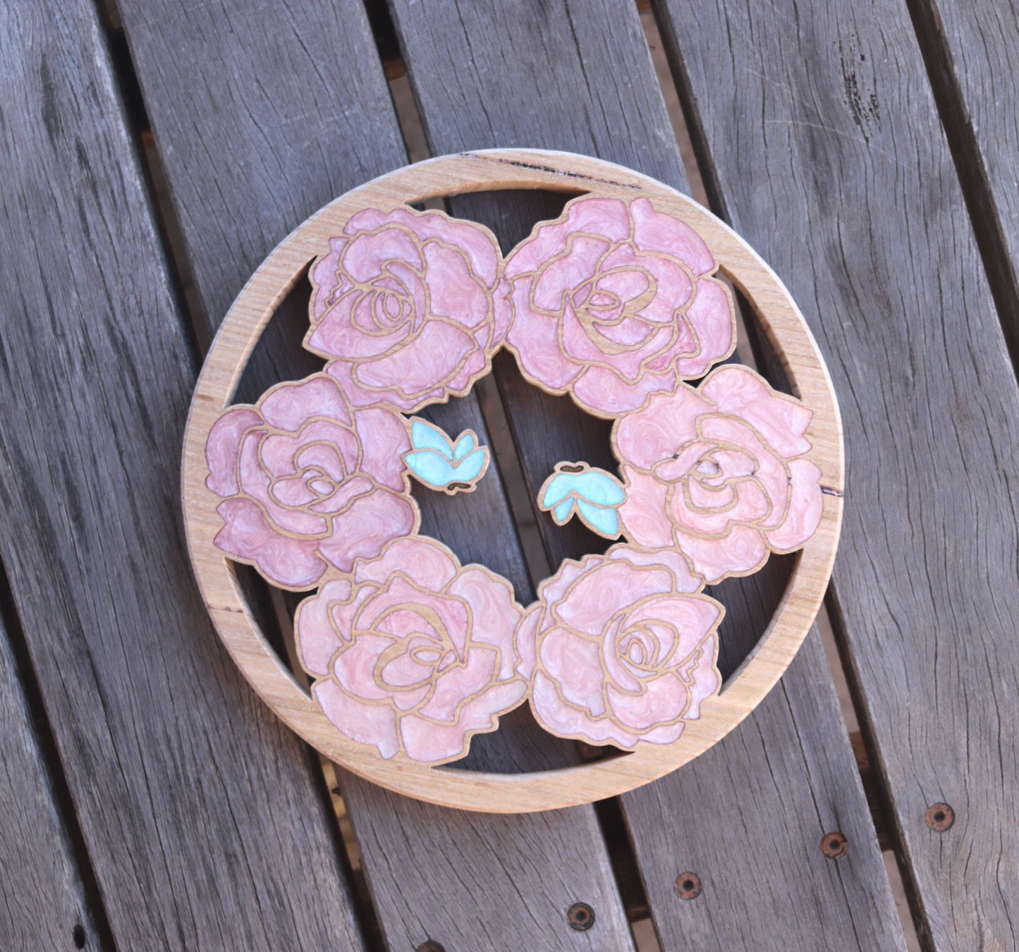Wood Wall Art - Summer Roses and Butterflies - Circle