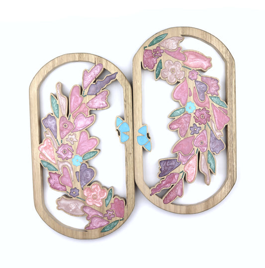 Wild Flowers Wreath inlaid wall art by Sands Wood, featuring intricate resin design and natural wood, perfect for rustic or nature-inspired home decor.