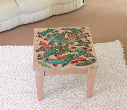Resin Accent Table - Large Leaves and Gum Nuts