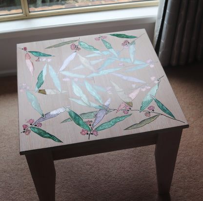 Resin Accent Table - Pastel Gum Leaves
