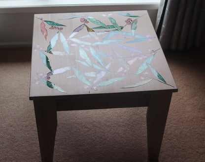 Resin Accent Table - Pastel Gum Leaves