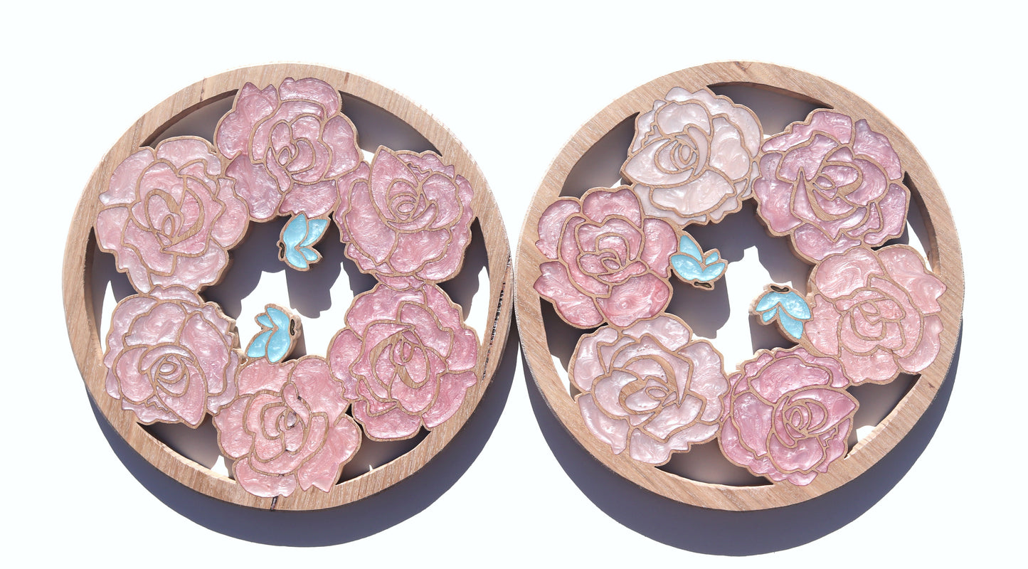 Wood Wall Art - Summer Roses and Butterflies - Circle